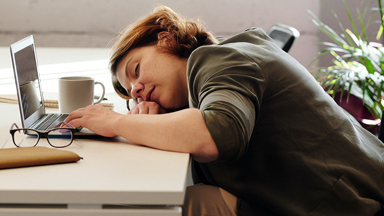 … mais travailler 100 % à distance possède aussi quelques limites